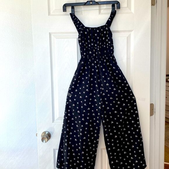 New Art Class Flare Legs Strap Cut Out Jumpsuit Girls - Picture 3 of 6